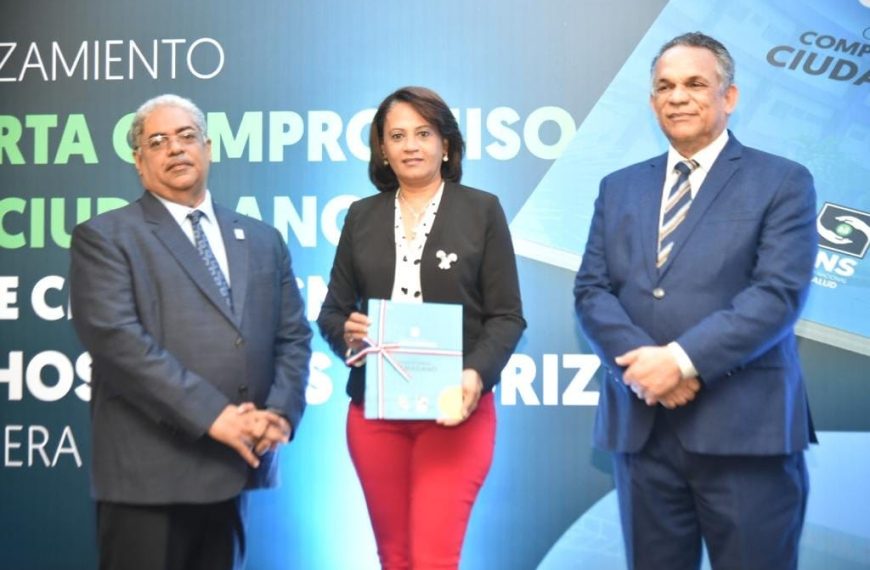 Hospital Regional Taiwan presenta Carta de Compromiso ante el SNS