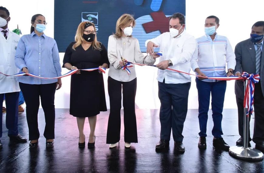 Inauguran moderna emergencia en el Hospital Regional Taiw&aacute;n 19 de Marzo